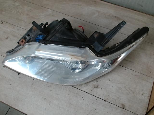 bontott MAZDA MPV Bal Fényszóró