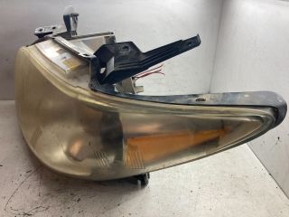 bontott MAZDA MPV Bal Fényszóró