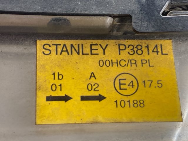 bontott MAZDA MPV Bal Fényszóró