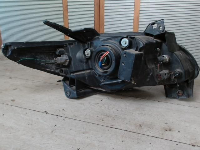 bontott MAZDA MPV Bal Fényszóró