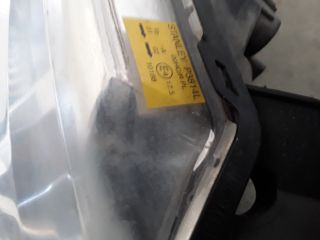 bontott MAZDA MPV Bal Fényszóró