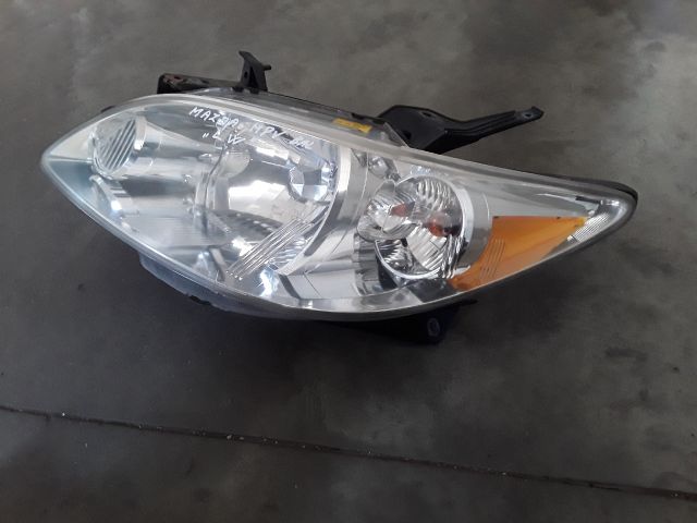 bontott MAZDA MPV Bal Fényszóró