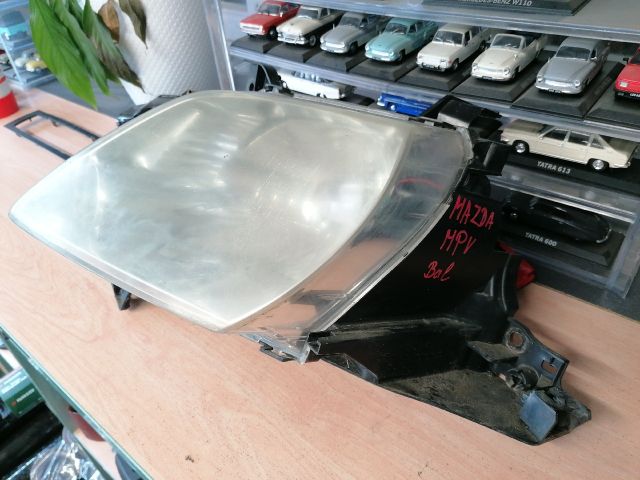 bontott MAZDA MPV Bal Fényszóró