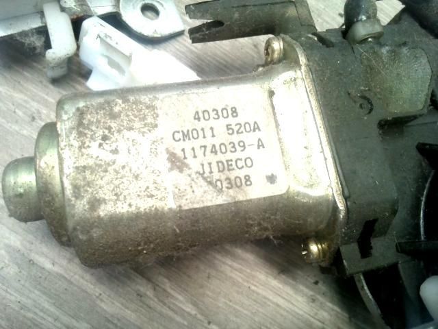 bontott MAZDA MPV Bal hátsó Ablakemelő Szerkezet (Elektromos)