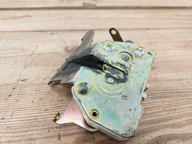 bontott MAZDA MPV Bal hátsó Ajtózár