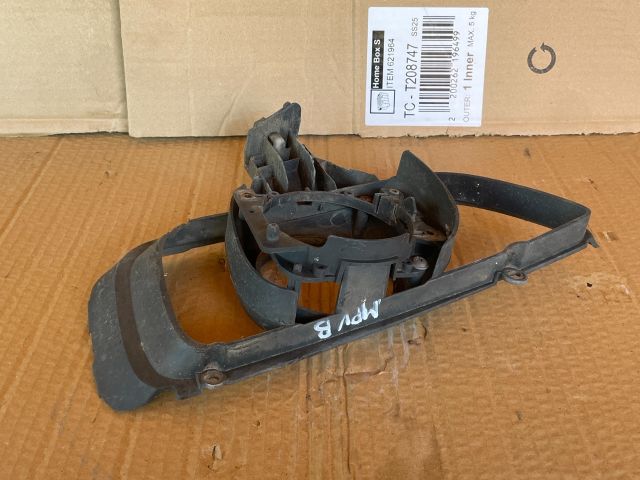 bontott MAZDA MPV Bal Ködfényszóró Lámpakeret