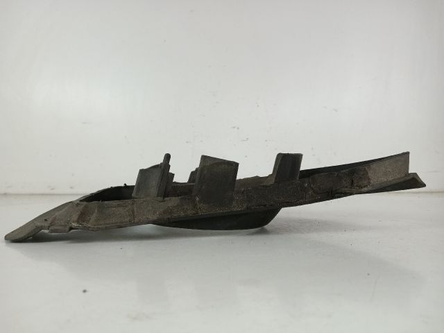 bontott MAZDA MPV Bal Ködfényszóró Lámpakeret