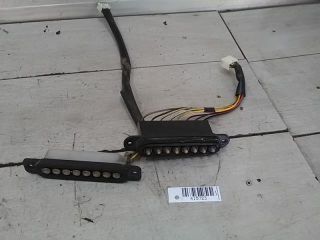 bontott MAZDA MPV Bal Tolóajtó Nyitó Gomb