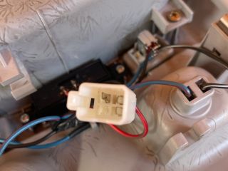 bontott MAZDA MPV Beltér Világítás Első