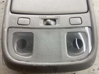 bontott MAZDA MPV Beltér Világítás Első