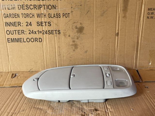 bontott MAZDA MPV Beltér Világítás Első