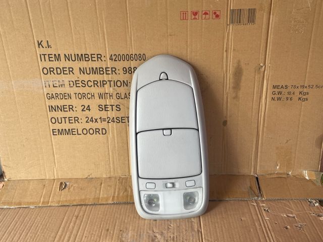 bontott MAZDA MPV Beltér Világítás Első