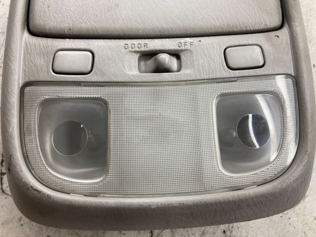 bontott MAZDA MPV Beltér Világítás Első