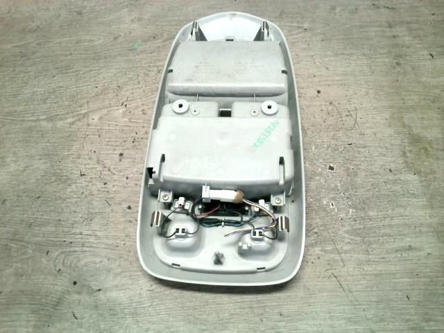 bontott MAZDA MPV Beltér Világítás Első