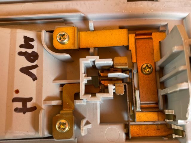 bontott MAZDA MPV Beltér Világítás Hátsó