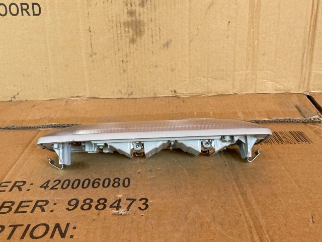 bontott MAZDA MPV Beltér Világítás Hátsó