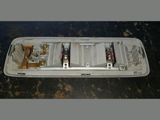 bontott MAZDA MPV Beltér Világítás Hátsó