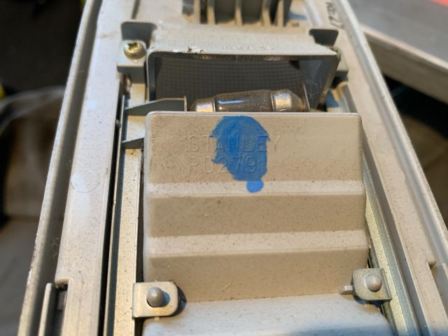 bontott MAZDA MPV Beltér Világítás Hátsó