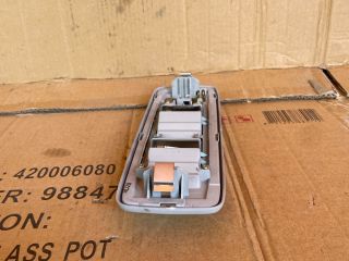 bontott MAZDA MPV Beltér Világítás Hátsó