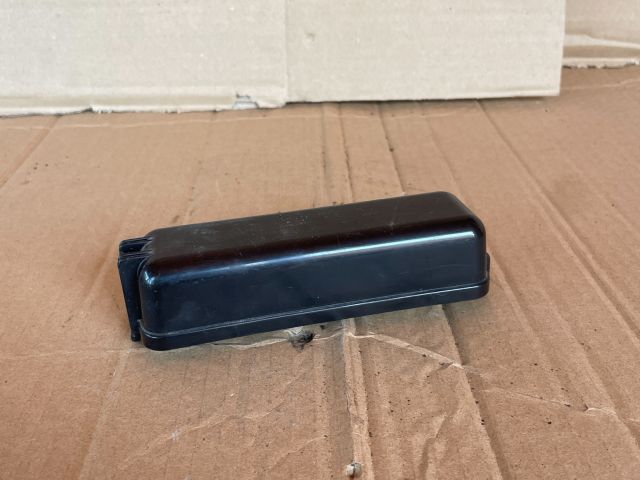 bontott MAZDA MPV Biztosítéktábla Fedél