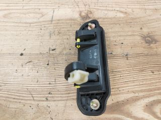 bontott MAZDA MPV Csomagtér Nyitó Kar / Gomb