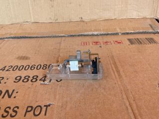 bontott MAZDA MPV Csomagtér Világítás