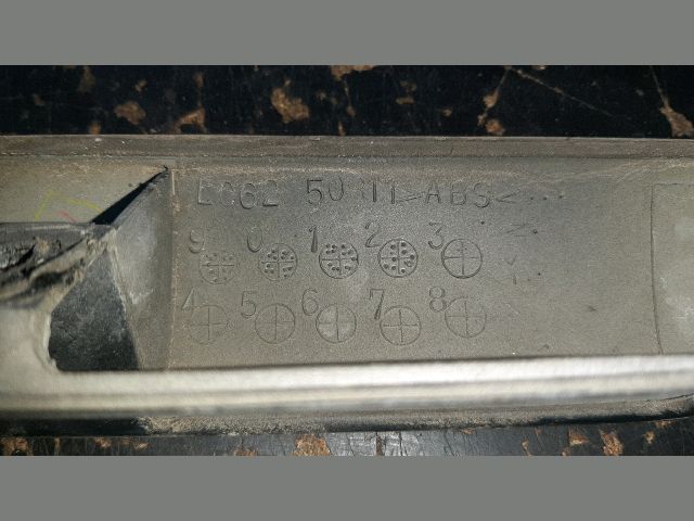 bontott MAZDA MPV Csomagtérajtó Díszléc