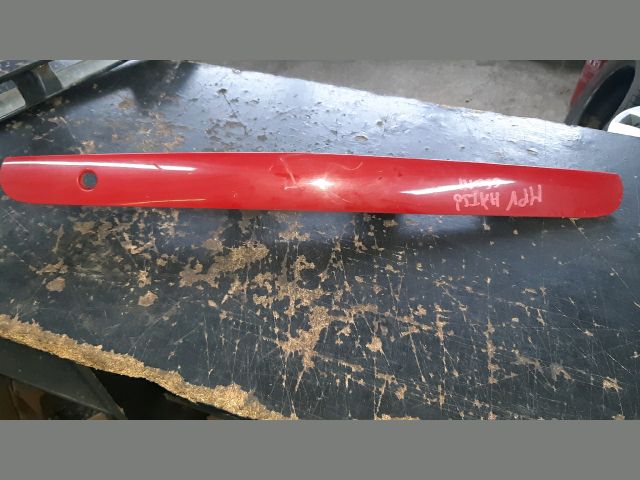 bontott MAZDA MPV Csomagtérajtó Díszléc