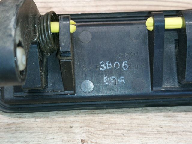 bontott MAZDA MPV Csomagtérajtó Kapcsoló