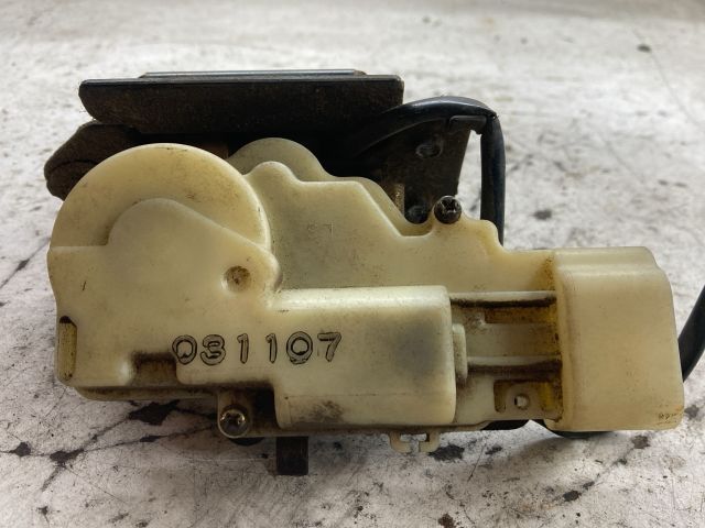 bontott MAZDA MPV Csomagtérajtó Zárszerkezet