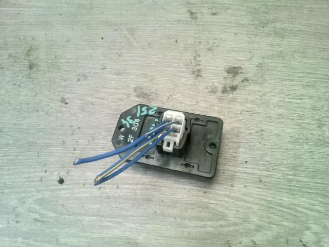 bontott MAZDA MPV Előtét Ellenállás Fűtőmotor