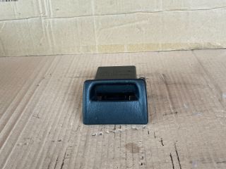 bontott MAZDA MPV Első Hamutartó