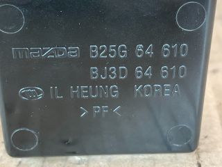 bontott MAZDA MPV Első Hamutartó