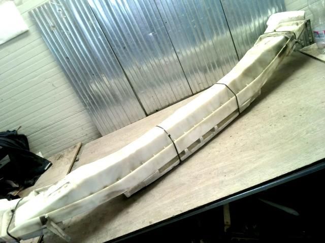 bontott MAZDA MPV Első Lökhárító Merevítő (Fém)