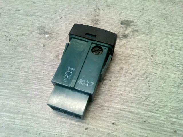 bontott MAZDA MPV Fényszórómagasság Állító Kapcsoló