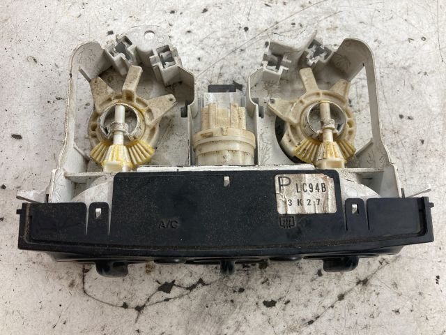 bontott MAZDA MPV Fűtéskapcsoló (manuális klímás)