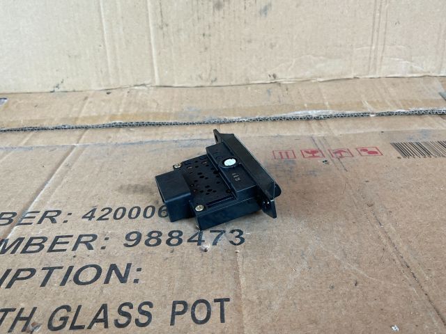 bontott MAZDA MPV Fűtéskapcsoló (Nem klímás)