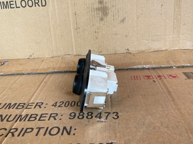 bontott MAZDA MPV Fűtéskapcsoló (Nem klímás)