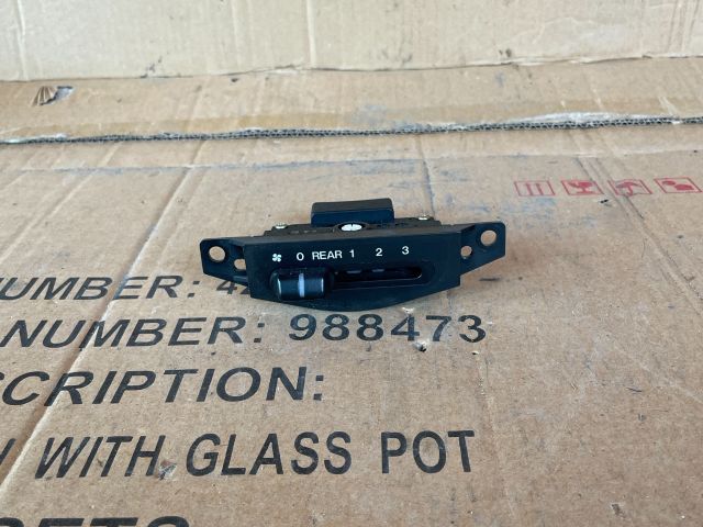 bontott MAZDA MPV Fűtéskapcsoló (Nem klímás)