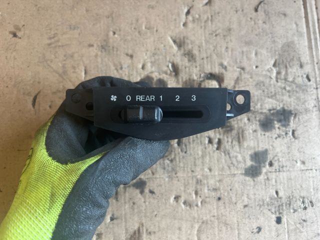 bontott MAZDA MPV Fűtéskapcsoló