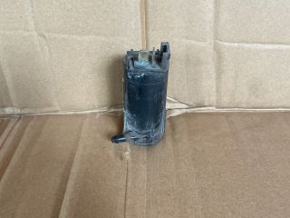 bontott MAZDA MPV Hátsó Ablakmosó Szivattyú