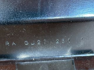 bontott MAZDA MPV Hátsó Hamutartó