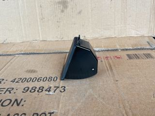 bontott MAZDA MPV Hátsó Hamutartó