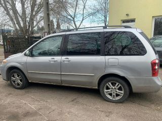 bontott MAZDA MPV Hátsó Lökhárító (Részeivel)