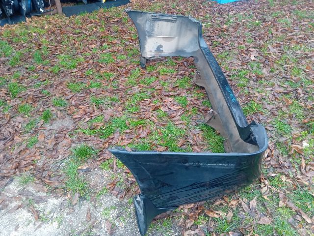 bontott MAZDA MPV Hátsó Lökhárító (Üresen)