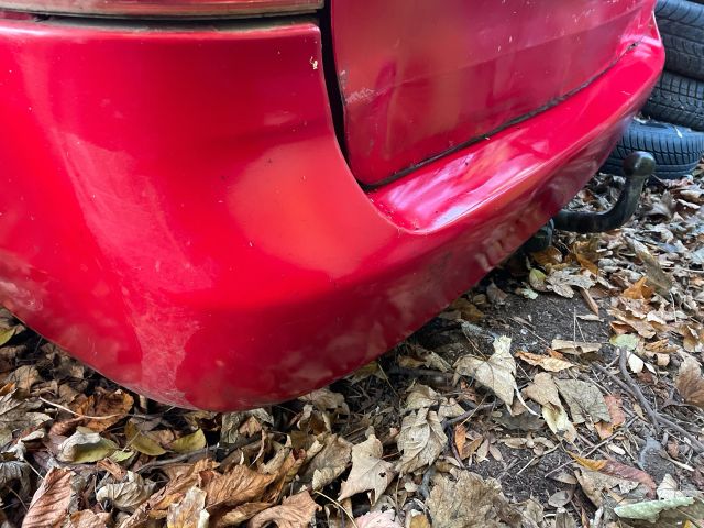 bontott MAZDA MPV Hátsó Lökhárító (Üresen)