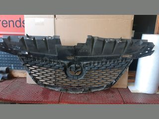 bontott MAZDA MPV Hűtőrács