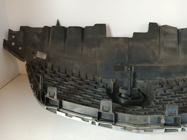 bontott MAZDA MPV Hűtőrács