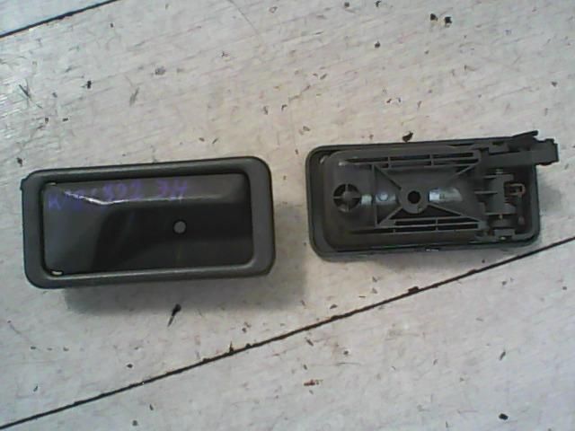 bontott MAZDA MPV Jobb Belső Kilincs (Pozíciófüggetlen)