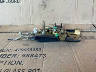 bontott MAZDA MPV Jobb Csomagtérajtó Zárszerkezet